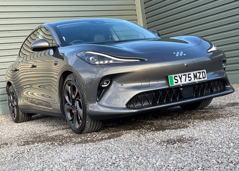 MG IM6 100kWh LAUNCH EDITION AWD 9