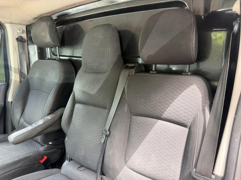 Vauxhall Vivaro 1.6 CDTi 2900 BiTurbo ecoFLEX Sportive Panel Van 5dr Diesel Manual L2 H1 Eu 30