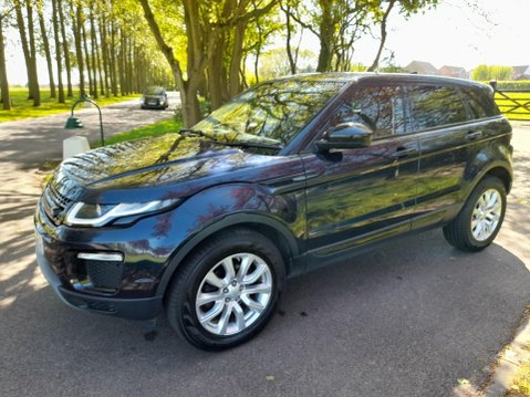 Land Rover Range Rover Evoque 2.0 eD4 SE Tech FWD Euro 6 (s/s) 5dr 12