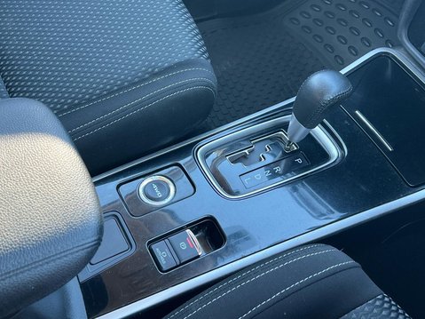 Mitsubishi Outlander DI-D 3 33