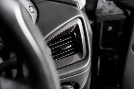 Aston Martin Vanquish V12. ONE OWNER. LOW MILEAGE. CARBON FIBRE INTERIOR. ONE-77 WHEEL. B & O. 63