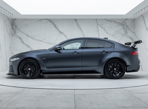 Jaguar XE SV PROJECT 8 4