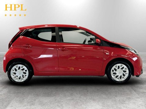 Toyota Aygo 1.0 VVT-i x-play Hatchback 5dr Petrol Manual Euro 6 (s/s) (71 ps) 8