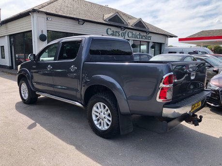 Toyota Hilux INVINCIBLE 4X4 3.0 D-4D DCB Manual 99000m FSH inc Cambelt 3