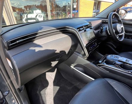 Hyundai TUCSON 1.6 Tucson Ultimate TGDi HEV Auto 5dr 17