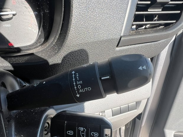 Vauxhall Vivaro SWB L1H1 2700 Sportive Air Con Sensors Cruise EURO 6 39
