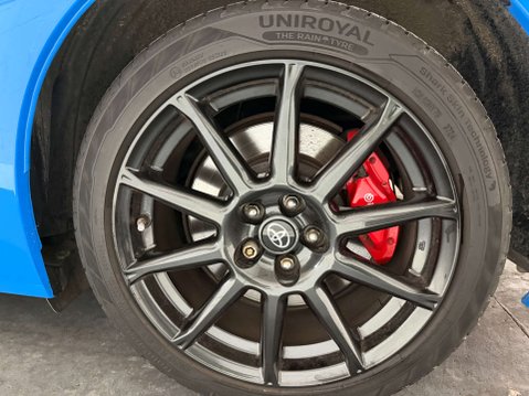 Toyota GT86 2.0 GT86 Club Series Blue Edition D-4S 2dr 25