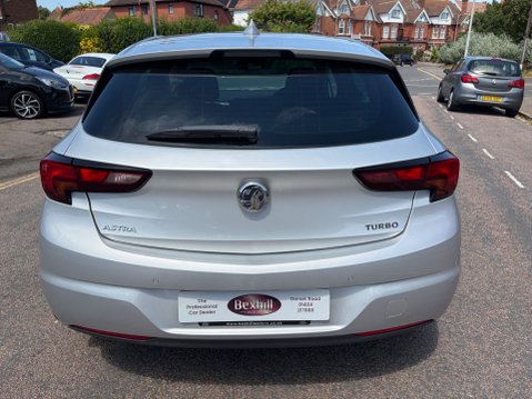 Vauxhall Astra 1.4T SRI NAV 5