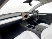 Tesla Model Y (Dual Motor) Long Range SUV 5dr Electric Auto 4WDE (384 bhp) Pan Roof - Sat 15