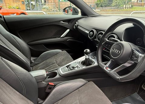 Audi TT 1.8 TFSI Black Edition Coupe 3dr Petrol Manual Euro 6 (s/s) (180 ps) 9