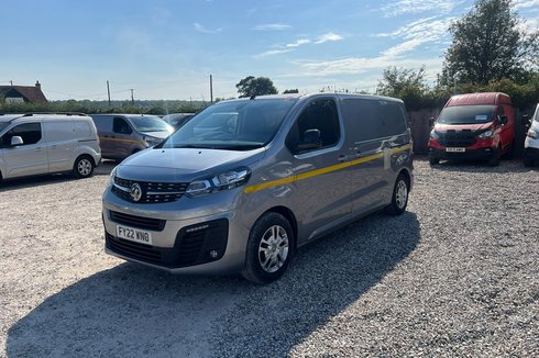 Vauxhall Vivaro SWB L1H1 2700 Sportive Air Con Sensors Cruise EURO 6