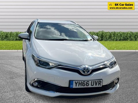 Toyota Auris 1.8 VVT-h Excel Touring Sports CVT Euro 6 (s/s) 5dr 2