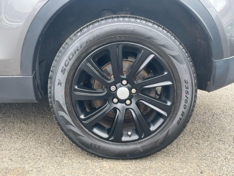 Land Rover Discovery Sport 2.0 TD4 SE Tech Auto 4WD Euro 6 (s/s) 5dr 10