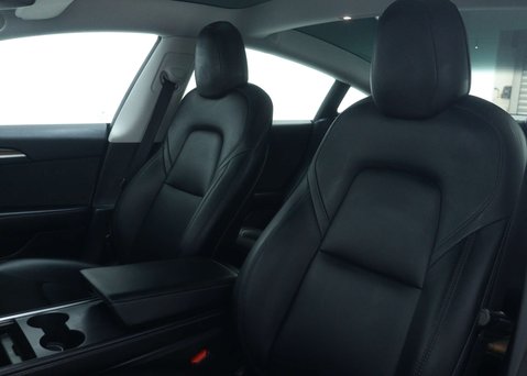 Tesla Model 3 Saloon 4dr Electric Auto RWD (241 bhp) 41