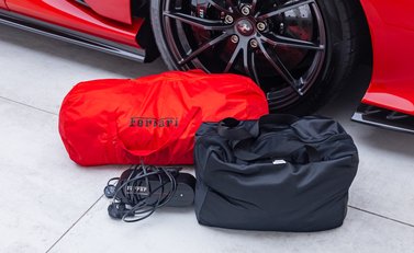 Ferrari 812 Competizione 56