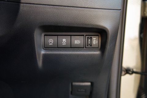 Toyota Aygo X VVT-I EDGE 14