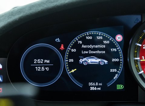 Porsche 911 GT3 RS (992) 23