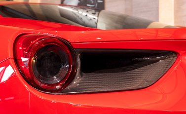 Ferrari 488 GTB 16