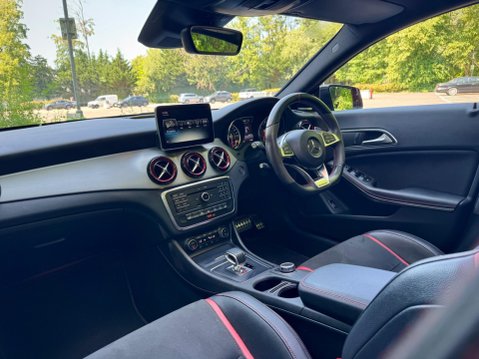 Mercedes-Benz CLA Class 2.0 CLA45 AMG Coupe SpdS DCT 4MATIC Euro 6 (s/s) 4dr 58