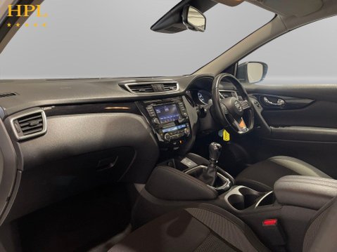 Nissan Qashqai 1.3 DIG-T Acenta Premium SUV 5dr Petrol Manual Euro 6 (s/s) (160 ps) 14