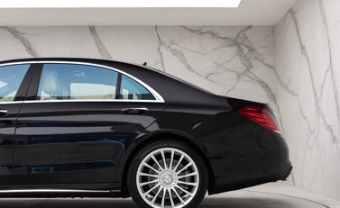 Mercedes-Benz S Class AMG S 65 L 33