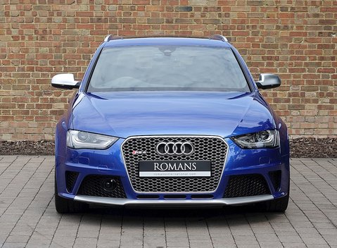 Audi RS4 Avant 2