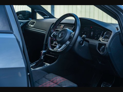 Volkswagen Golf 2.0 Golf GTi TCR Semi-Auto 5dr 7