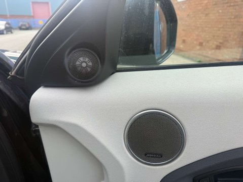 Land Rover Range Rover Evoque 2.2 Range Rover Evoque Pure Tech eD4 4x2 3dr 24