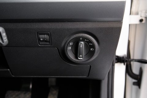 SEAT Arona TSI SE TECHNOLOGY DSG 15