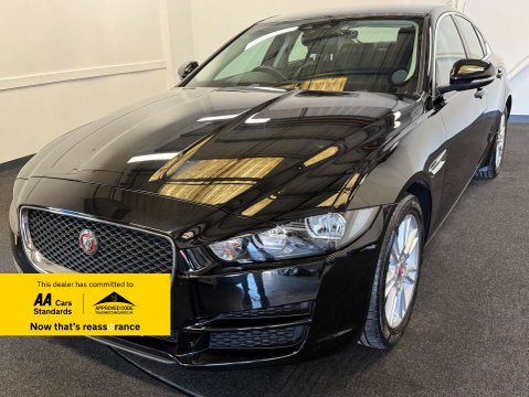 Jaguar XE 2.0 XE Prestige Auto 4dr 1