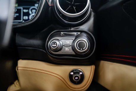 Ferrari Portofino 3.9 Portofino Semi-Auto 2dr 32