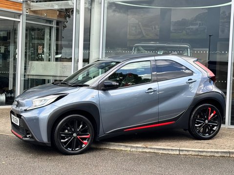 Toyota Aygo X VVT-I UNDERCOVER 8