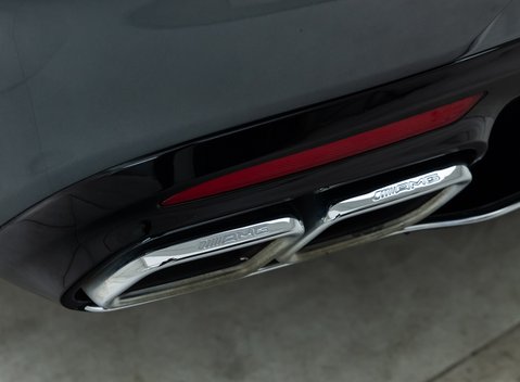 Mercedes-Benz S Class AMG S 63 Coupe 35