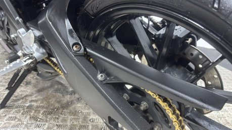 Yamaha MT-125 MT 125 2015 11K VERY CLEAN MOT SERVICED 15BHP 125CC NAKED 15