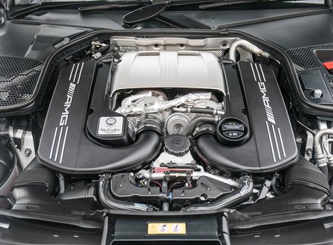 Mercedes-Benz C Class C63 S Coupe 31