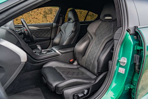 BMW M8 COUPE Competition 9