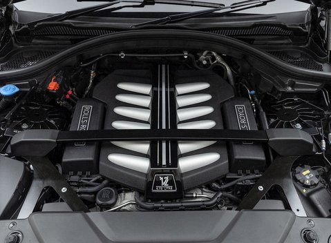 Rolls-Royce Cullinan 33