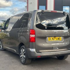 Toyota Proace Verso 2.0D Family Medium MPV 5dr Diesel Auto MWB Euro 6 (s/s) (8 Seat) (180 ps) 6
