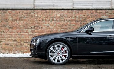 Bentley Flying Spur V8 S Mulliner 29