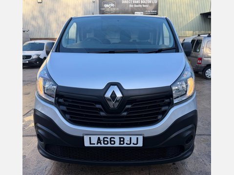 Renault Trafic 1.6 dCi 27 Business Panel Van 5dr Diesel Manual SWB Standard Roof Euro 6 (9 26