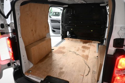 Peugeot Expert 1.5 Expert Professional Premium L1 Blue HDi 13