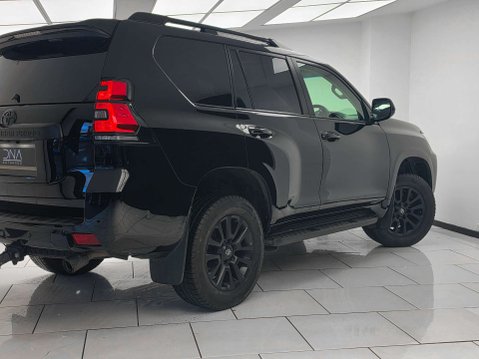 Toyota Land Cruiser 2.8D Invincible Matt Black Edition SUV 5dr Diesel Auto 4WD Euro 6 (s/s) (7 23