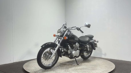 Honda VT 2006 ONLY 6K NEW MOT SERVICED CRUISER 125CC VTWIN 6