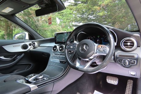 Mercedes-Benz C Class 1.5 C200 MHEV AMG Line (Premium) Cabriolet 2dr Petrol G-Tronic+ Euro 6 (s/s 9