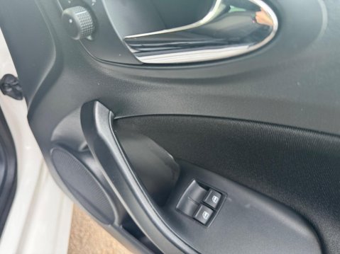 SEAT Ibiza 1.2 TSI FR Sport Coupe Euro 5 3dr 19