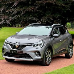 Renault Captur TECHNO E-TECH 2
