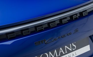 Porsche 911 Carrera S (992) 35