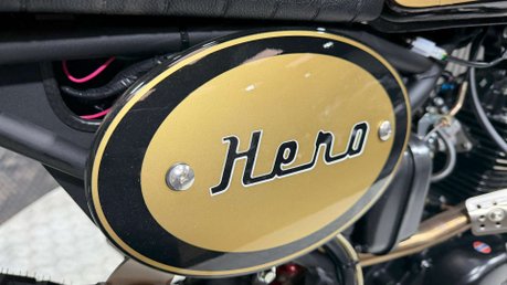 Bluroc Motorcycles Hero 2026 ONLY 10KM 1 OWNER ENDURO SCRAMBLER BIKE 125CC 81
