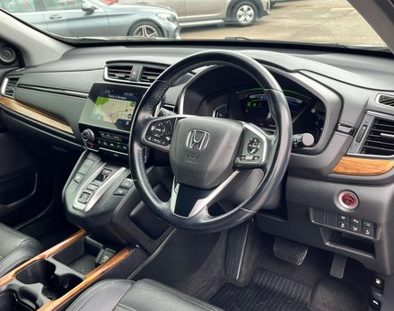 Honda CR-V 2.0 CR-V SR i-MMD 4x2 CVT 5dr 18