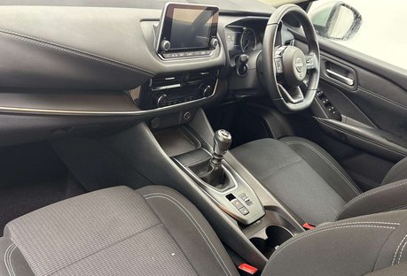 Nissan Qashqai DIG-T ACENTA PREMIUM MHEV